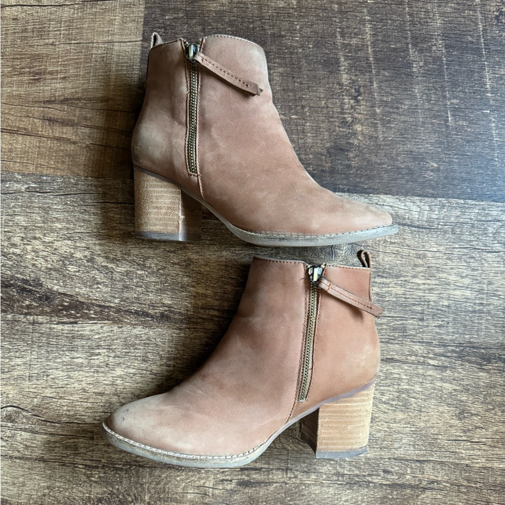 Blondo Nova Suede Waterproof Booties 7